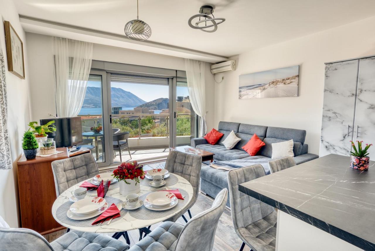 Apartment With A View Будва Екстер'єр фото